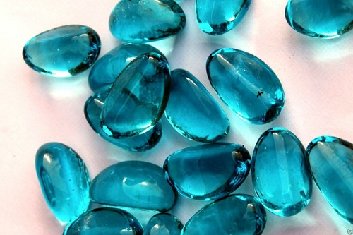 Aqua blue glass pebbles - 50,