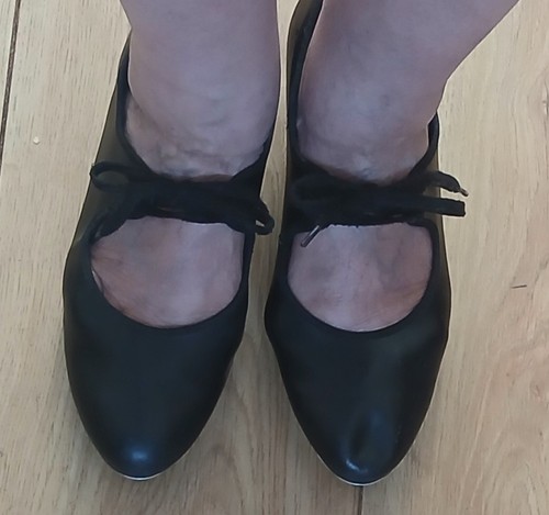 Women tap dance shoes - women's,