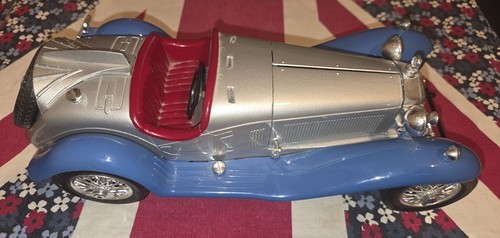 Diecast model 1932 alfa - diecast,