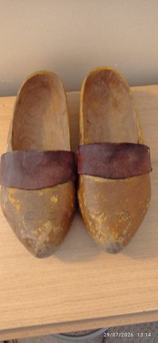 Pair traditional vintage - pair,