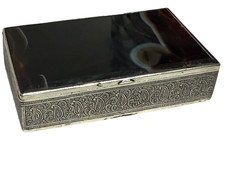 ANTIQUE SILVER SNUFF TRINKET