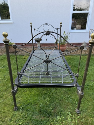 Divine iron single - single, bed