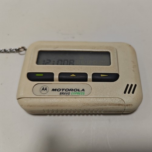 Rare white motorola bravo - rare,