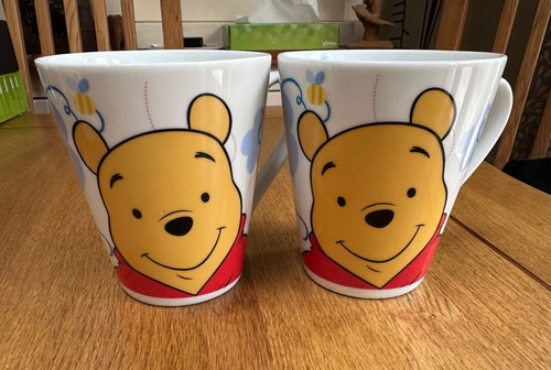 Disney store authentic winnie - disney,