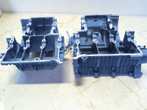 Triumph 900 crankcase - 900, halves