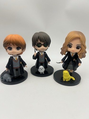 Harry potter figures with - harry,