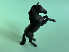 Schleich 13624 Black Rearing