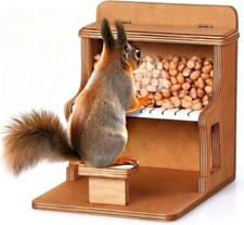 VELENTI Piano Squirrel Feeder 