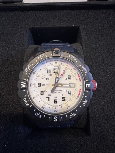 Luminox bear grylls mountain - luminox,