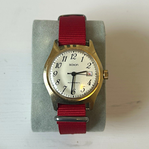 Saxon antimagnetic manual - antimagnetic, wind