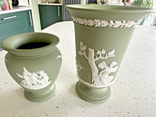 VINTAGE WEDGWOOD GREEN JASPERWARE  2 OPEN VASES