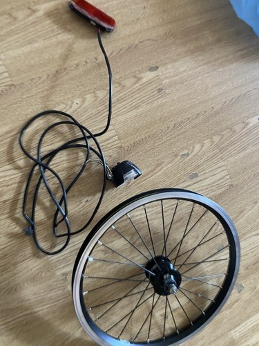 Brompton black wheels dynamo - wheels,