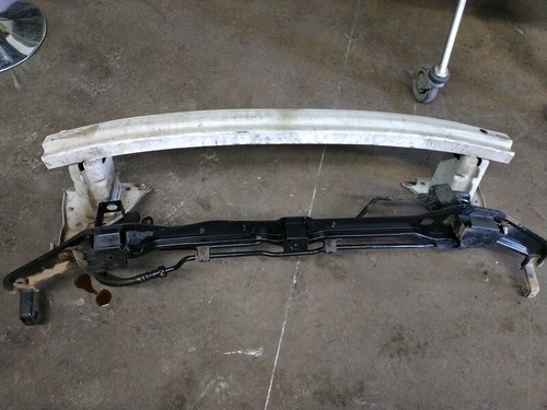 Front bumper reinforcement - front,