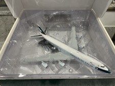 Hogan Wings - Boeing 747-8F Aircraft Model - Cathay Pacific Cargo - 1:200 - Mint