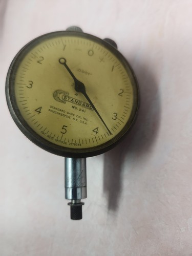 Standard 241 dial indicator - no,