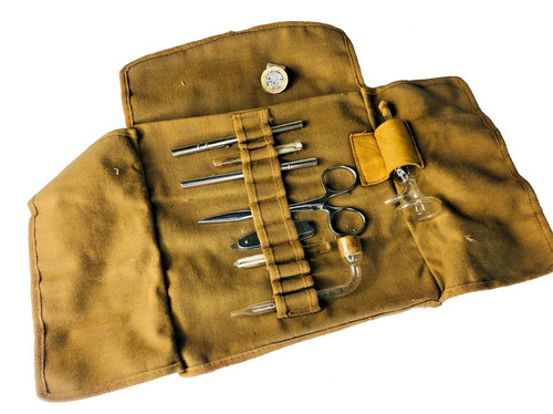 Manicure set wrapping - in,