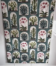 NEW Román Blind  Sanderson