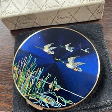 Vintage Stratton Compact