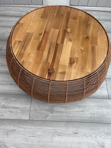 Next round woven wooden - next,