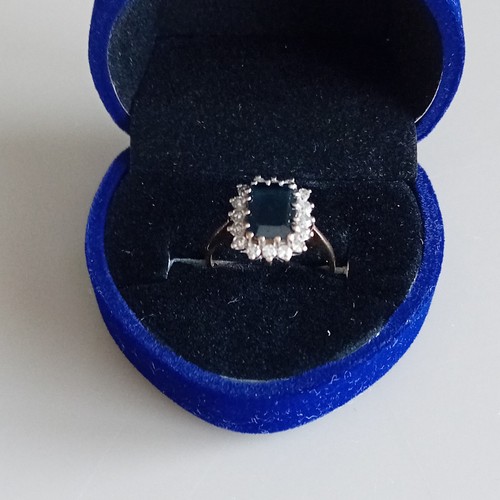 9ct yellow gold ring - gold, very