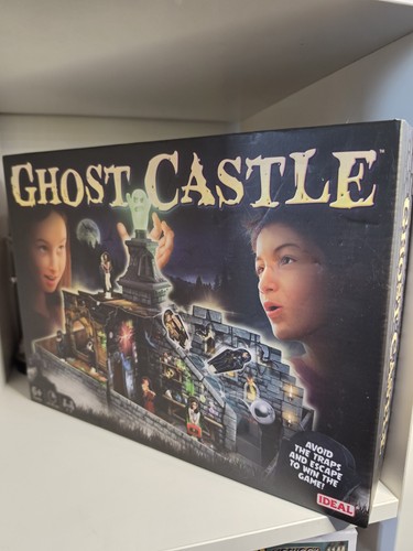 Ghost castle board game 2020 - board,