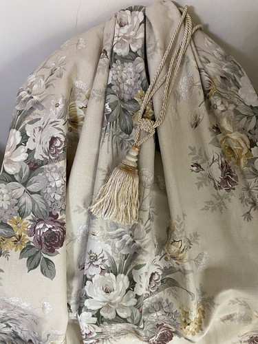 Stunning vintage laura ashley - stunning,