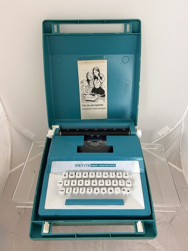 Vintage petite super - petite,