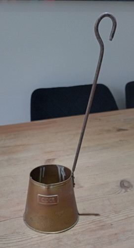 Vintage just under pint - vintage,