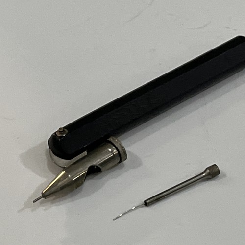 Vintage uno pen - , artist