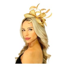 Elegant Looped Wedding