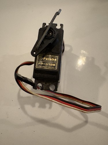 Futaba 128 servo - servo, rc