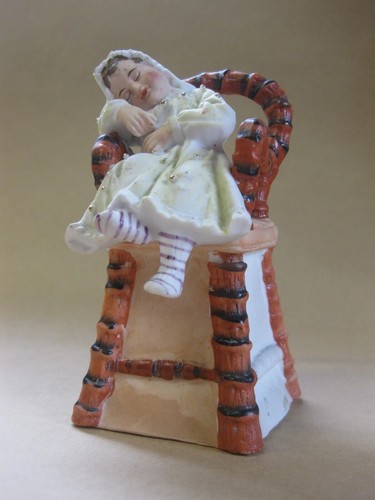 Antique continental bisque - antique,