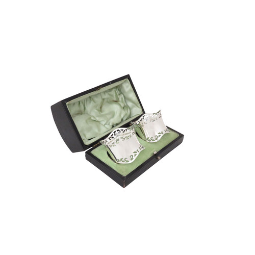 Pair antique george - of, v