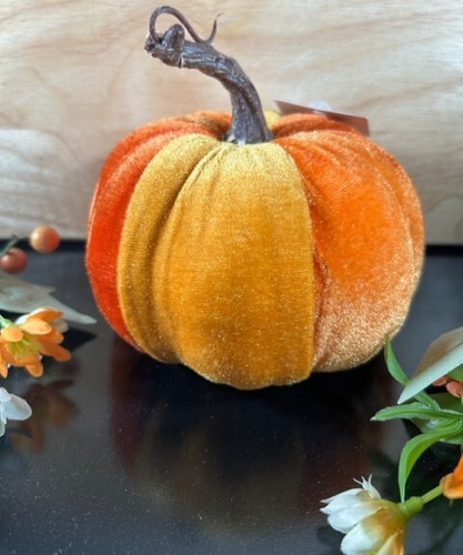 Orange yellow pumpkin - /yellow,