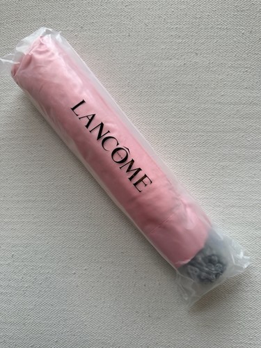 Lancome raining it - raining, it's