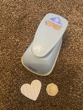 Woodware Heart Shaped Paper/craft Punch