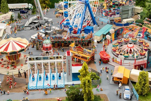 Faller 140460 scale - scale, funfair