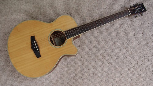 Tanglewood solid spruce - solid, top