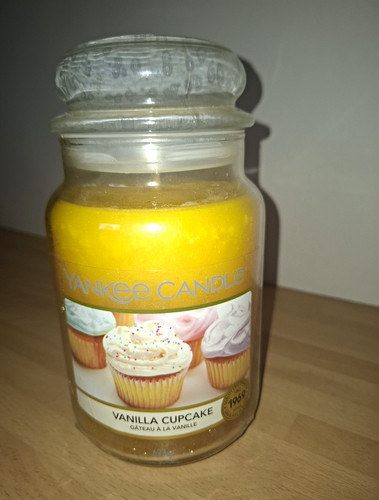 Yankee candle vanilla cupcake - yankee,