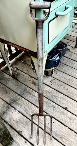 Antique potato pitch fork - fork, late