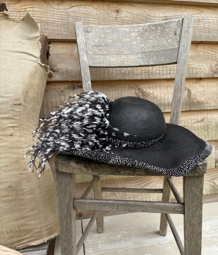 Heather artis design - design, black