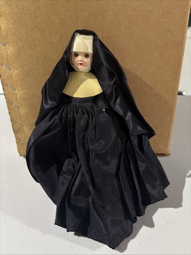 Vintage plastic figures nun - vintage,