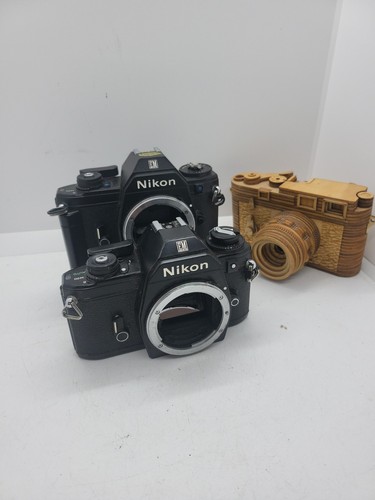 Nikon body only - em, 35mm