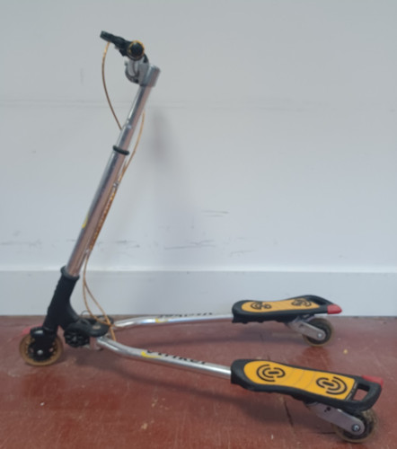 Triker wheel wiggle - wheel,