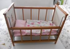 VINTAGE 1960's BABY DOLLS WOODEN WOOD drop down side COT + BEDDING  22" long