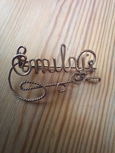 Beautiful vtg stylised script - beautiful,