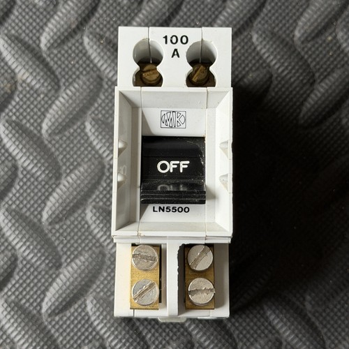5500 100amp double pole - ln,