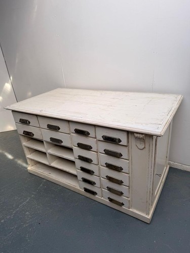 Originally painted white - an,