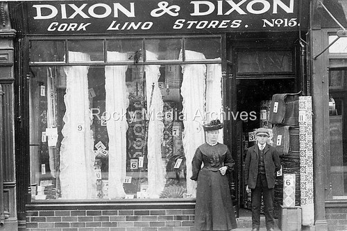 End shop front redcar - shop,
