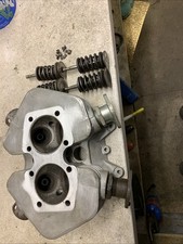 Triumph Pre Unit Bonni 8 Stud